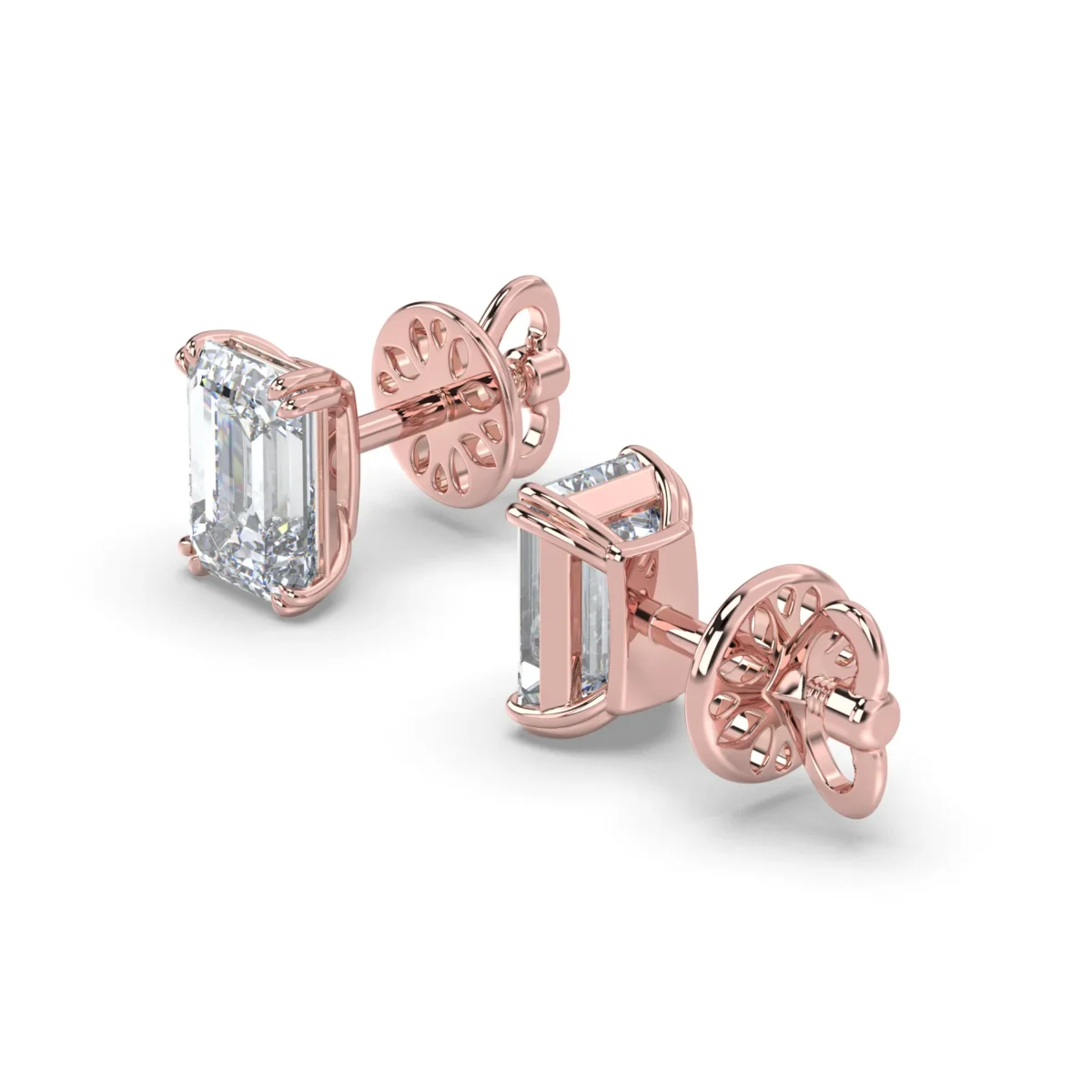 studs emerald double prongs.112 result