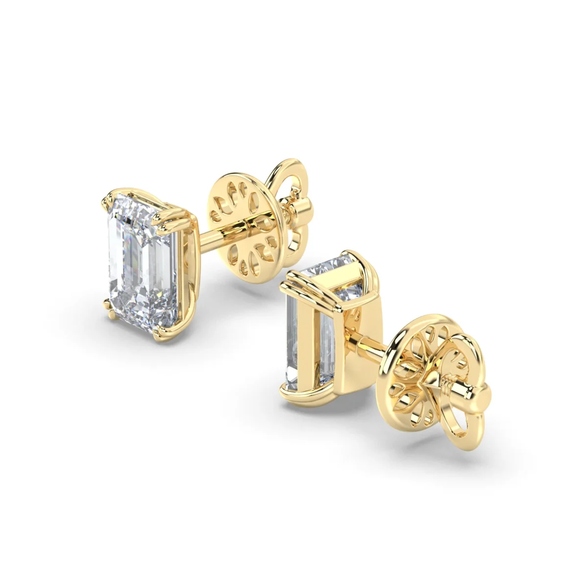 studs emerald double prongs.113 result